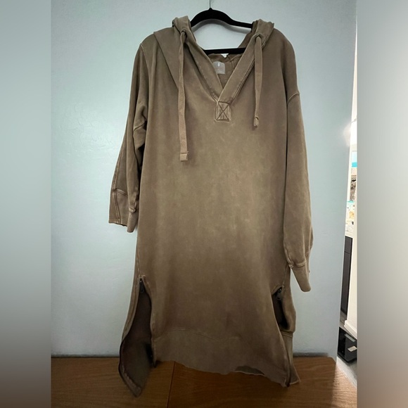 NWT FP Movement Spur of the Moment Hoodie - Picture 2 of 4